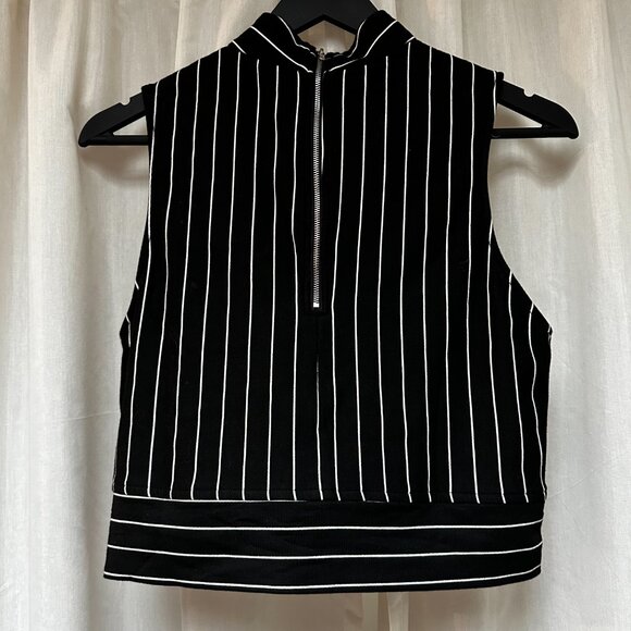 Angel Eye London zipped cropped top - Picture 3 of 5